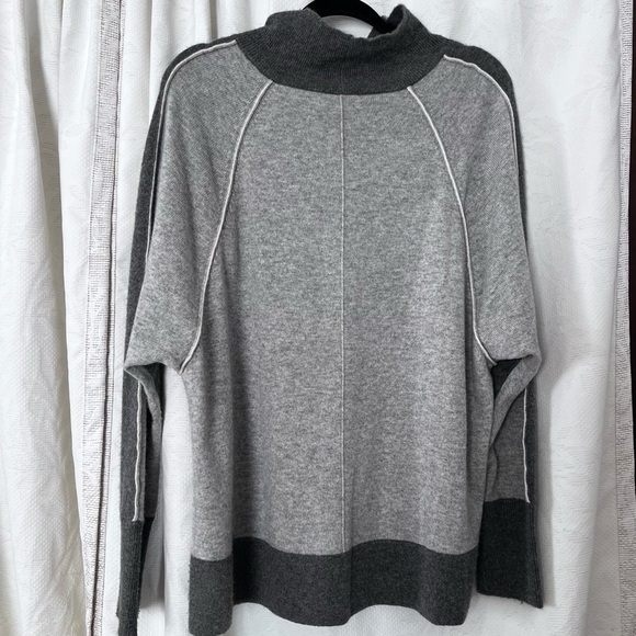 Vineyard Vines 100% Cashmere Two Tone Raglan Mock Neck Sweater in Gray size S - Picture 6 of 15